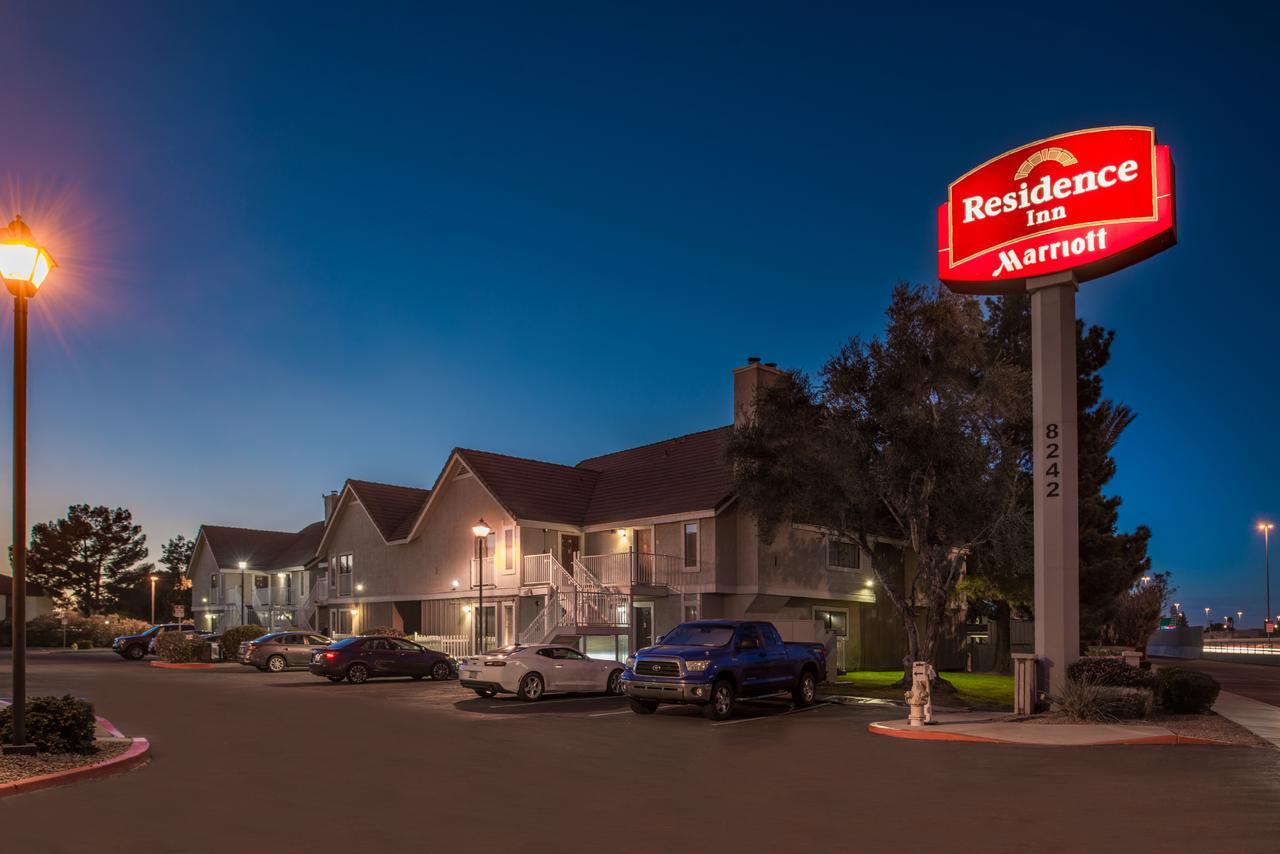 Residence Inn Phoenix Exterior photo