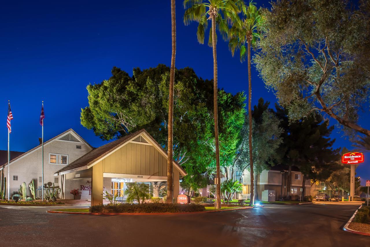 Residence Inn Phoenix Exterior photo